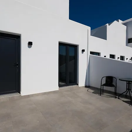Gold Diamond Luxury Santorini *