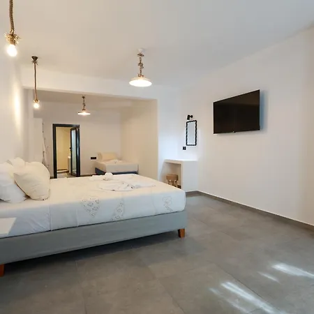 Hotel Gold Diamond Luxury Santorini
