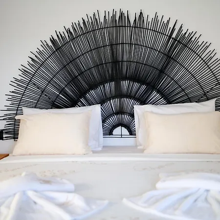 Hotel Gold Diamond Luxury Santorini