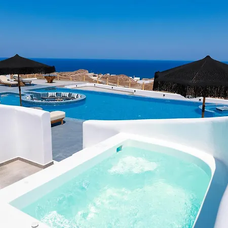 Gold Diamond Luxury Santorini *