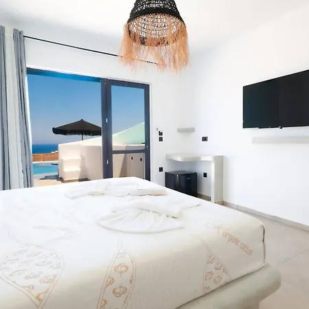 Gold Diamond Luxury Santorini Hotel Vourvoúlos